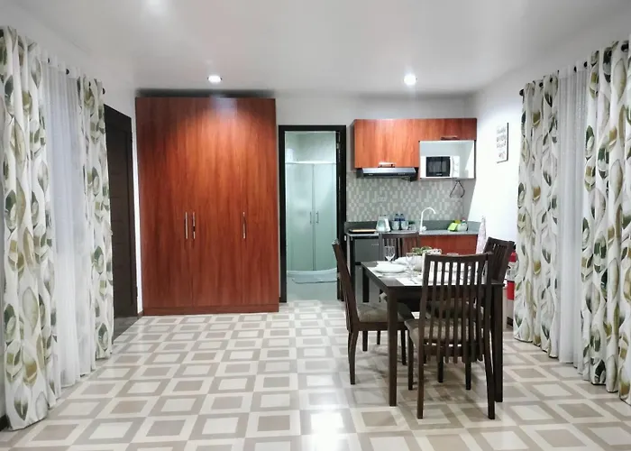 Seaview Garden Room1 Apartment *